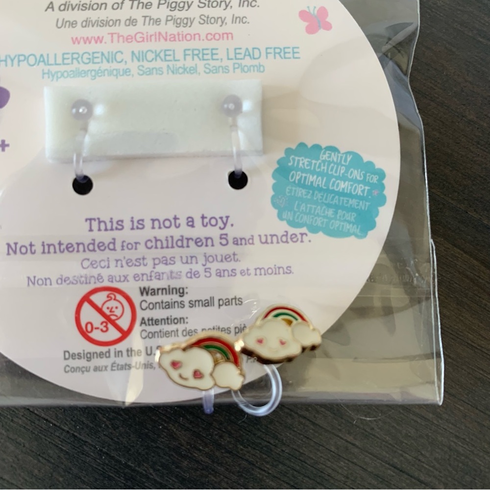 GIRL NATION CLIP-ON RAINBOW CLOUD CUTIE EARRINGS